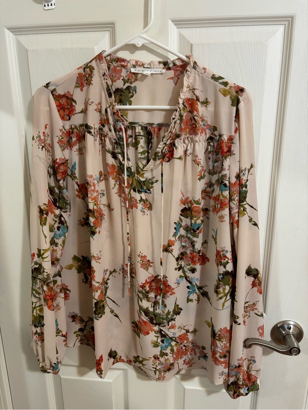 Violet & Claire Blush Floral Tie-Front Blouse